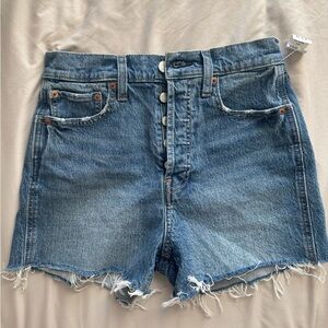 GAP | denim shorts.